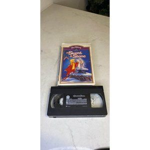 The Sword in the Stone Walt Disney’s Masterpiece vhs tape